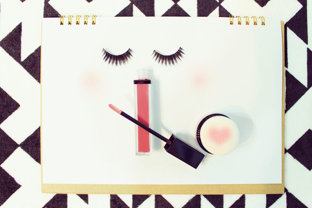 写真写りが悪いのは目が小さいから 可愛く写る５つの対策とは ３姉妹ママ発信 子育てあるあるblog